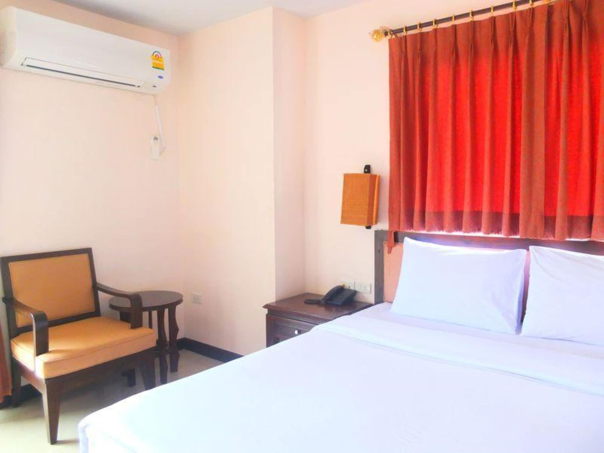 Naris Art Hotel Pattaya Zewnętrze zdjęcie